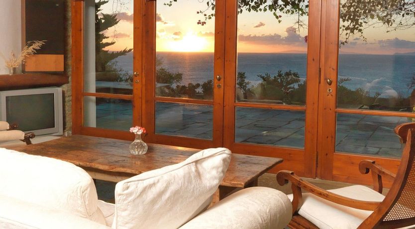 Photo of The Potter's Wheel