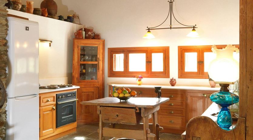 Photo of The Potter's Wheel