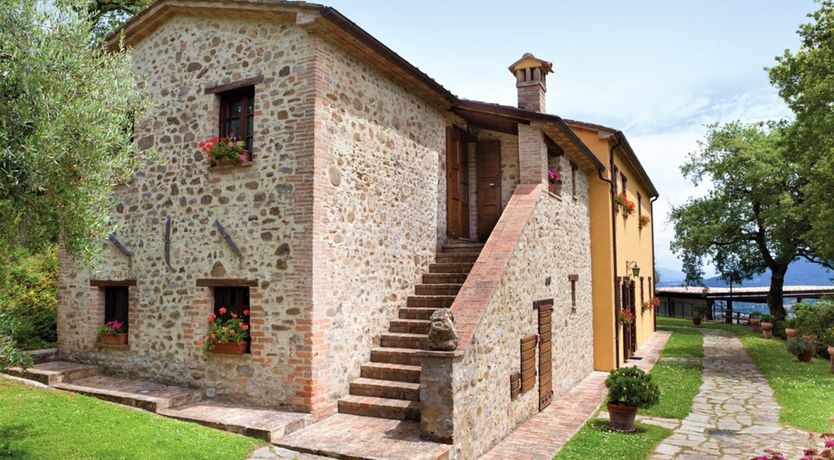 Photo of The Waterfall Effect