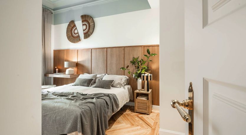 Photo of Sorolla's Muse