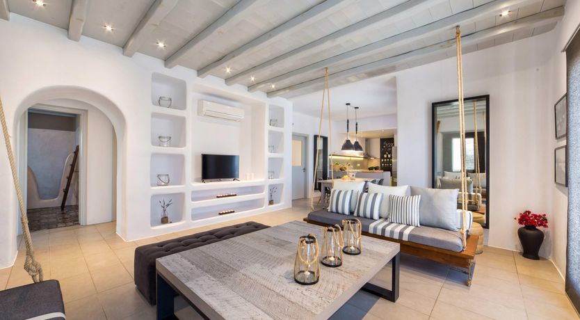 Photo of Swaying Waves