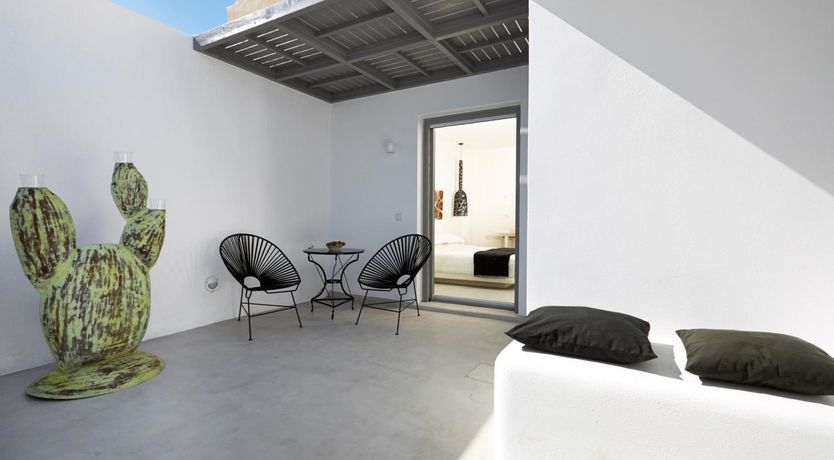 Photo of Porcelain Pegasus