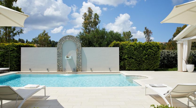 Photo of Jasmine & Glory