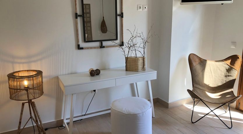 Photo of Jasmine & Glory