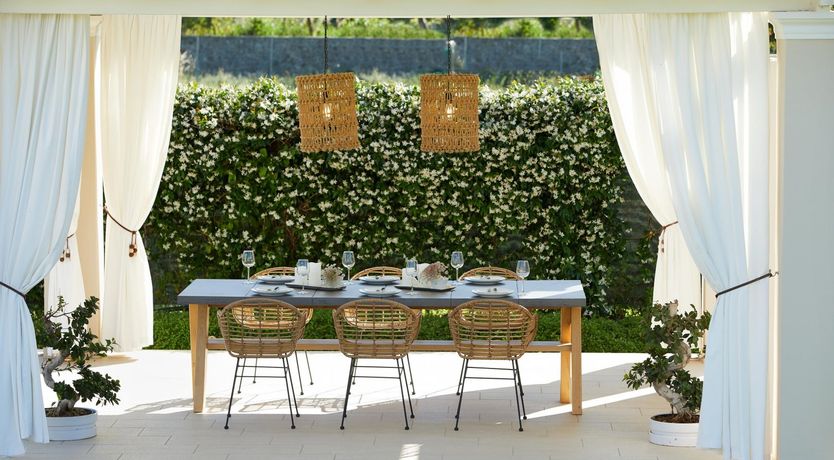 Photo of Jasmine & Glory