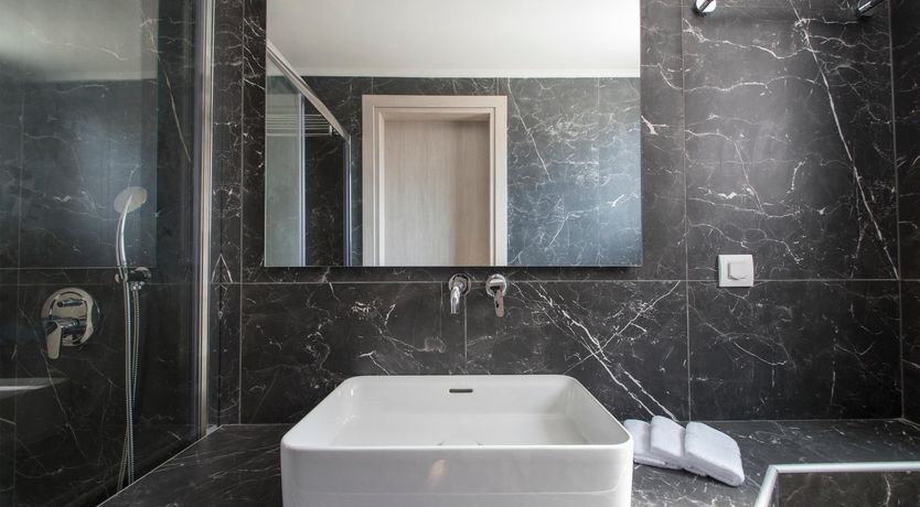 Photo of Violet Petals