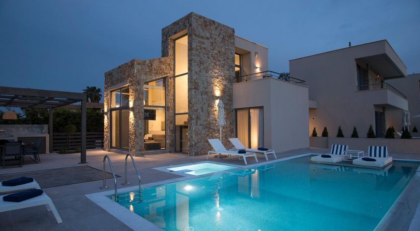 Photo of Violet Petals