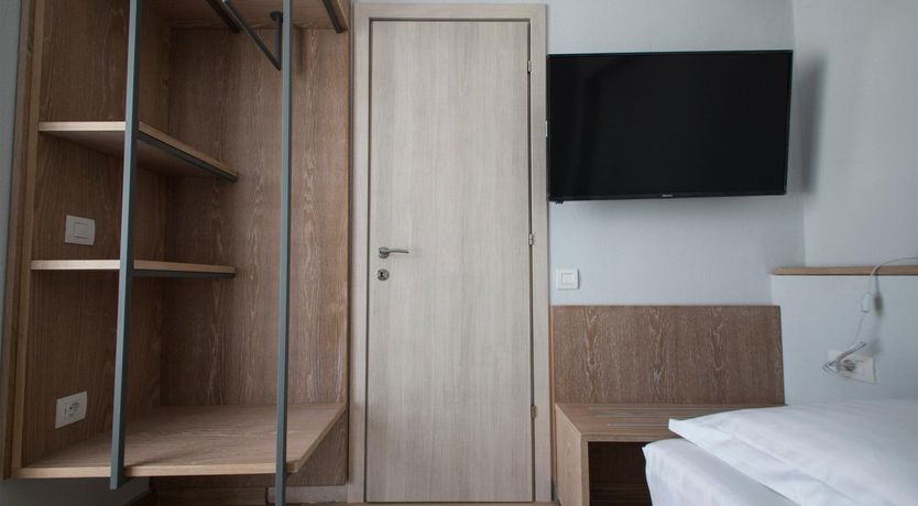 Photo of Violet Petals