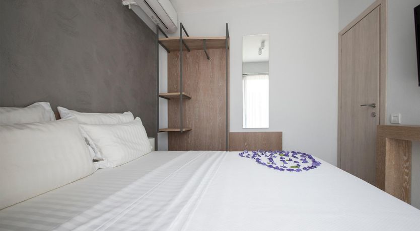 Photo of Violet Petals