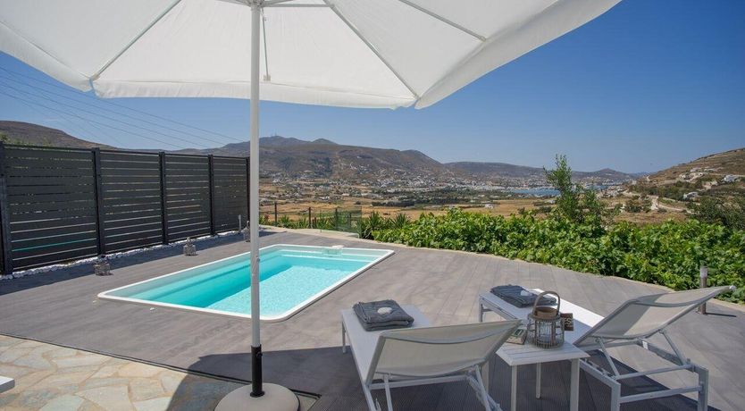 Photo of Watching the Ships Roll In