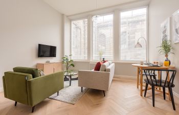 Nipperkins Apartment