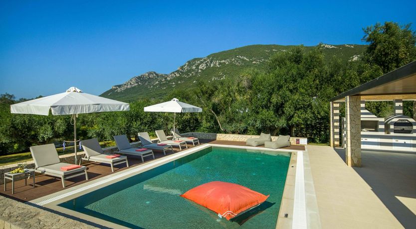 Photo of The Siren's Shanty