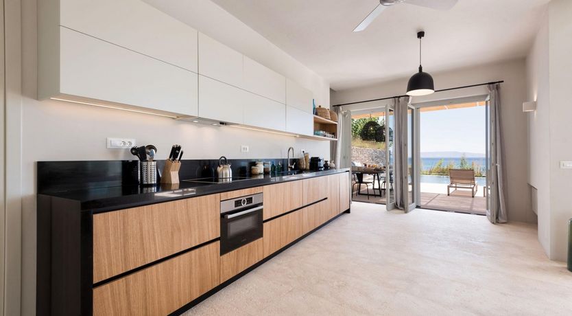 Photo of Groove in the Rocks