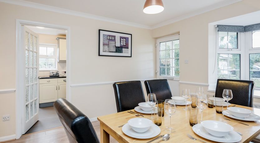 Photo of Ebony & Ivory