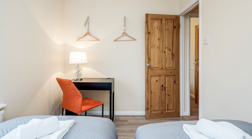 Photo of Ebony & Ivory