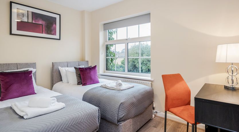 Photo of Ebony & Ivory