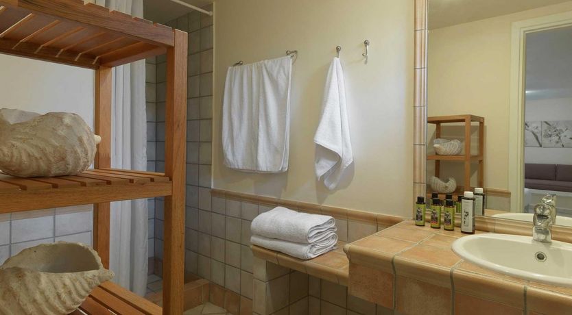 Photo of Cove & Affection