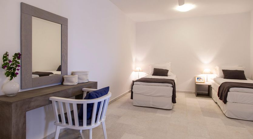 Photo of Siren's Nest