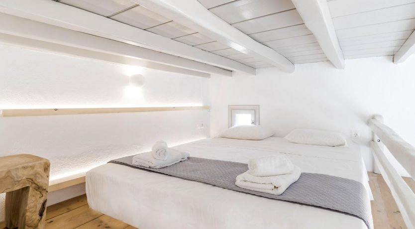 Photo of Sapphire Sea