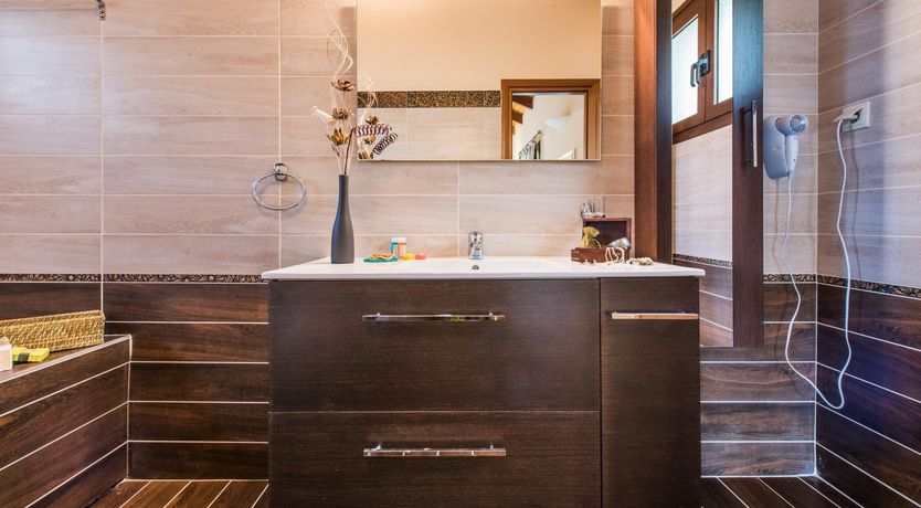 Photo of The Wife of Merops