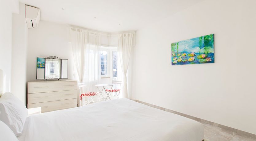 Photo of Saint Peter's View