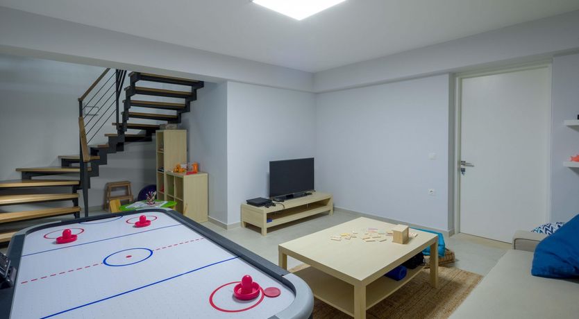 Photo of The Undiscovered Shore