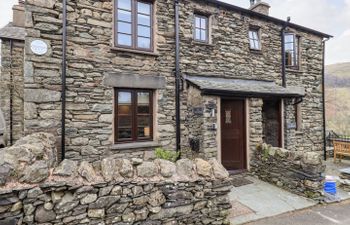 The Curious Orange Holiday Cottage