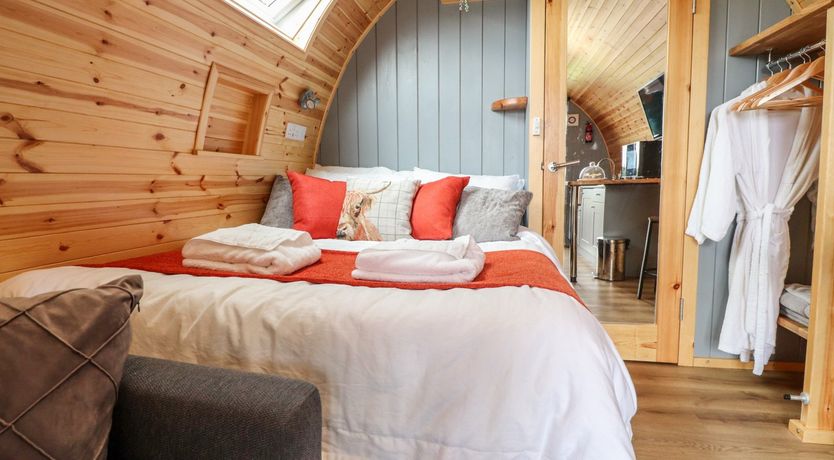 Photo of Jackdaws Den