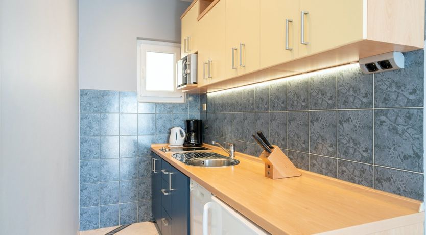 Photo of Blue All Around