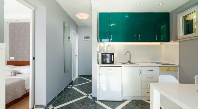 Photo of Blue All Around