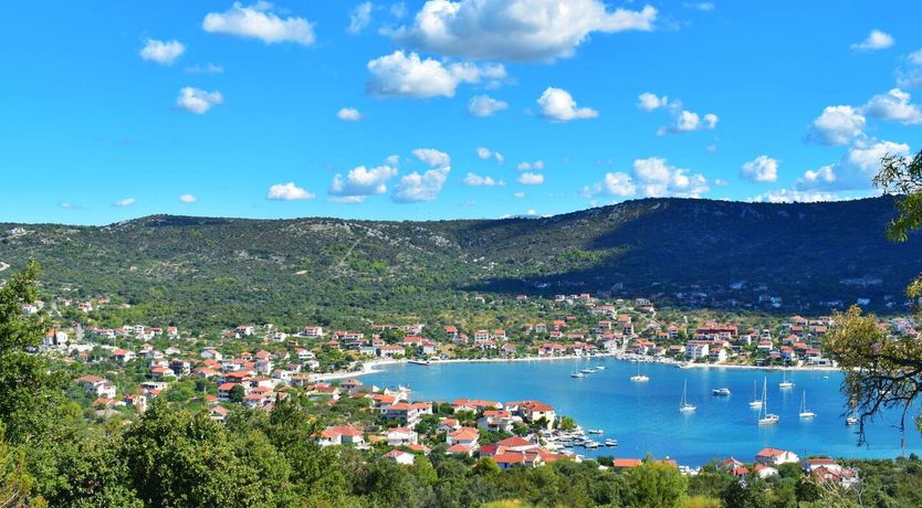 Photo of Blue All Around