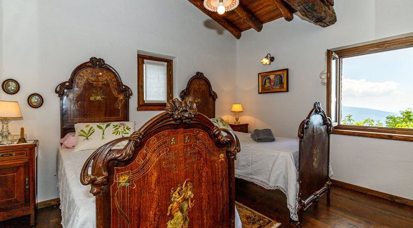 Photo of Garda Guardian