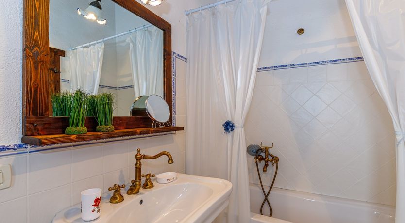 Photo of Garda Guardian