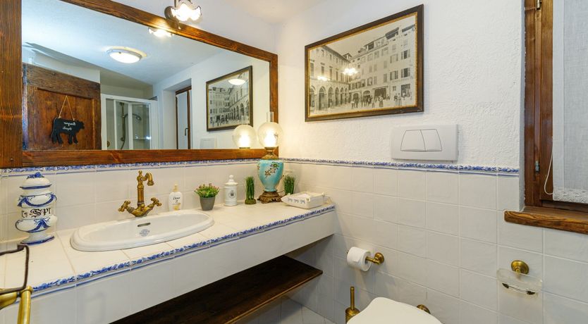 Photo of Garda Guardian