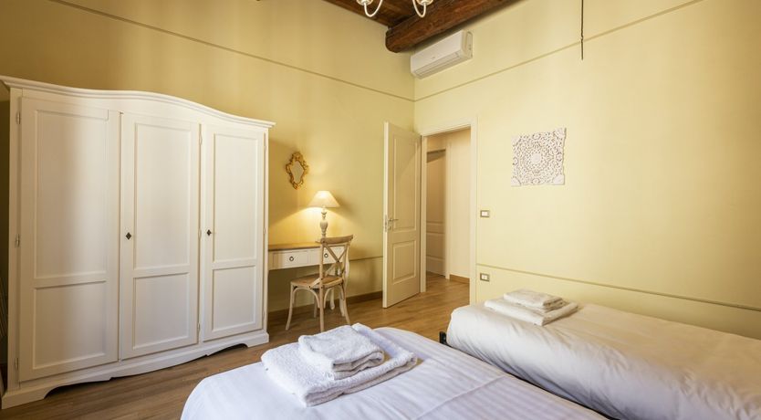 Photo of Botticellian Beams