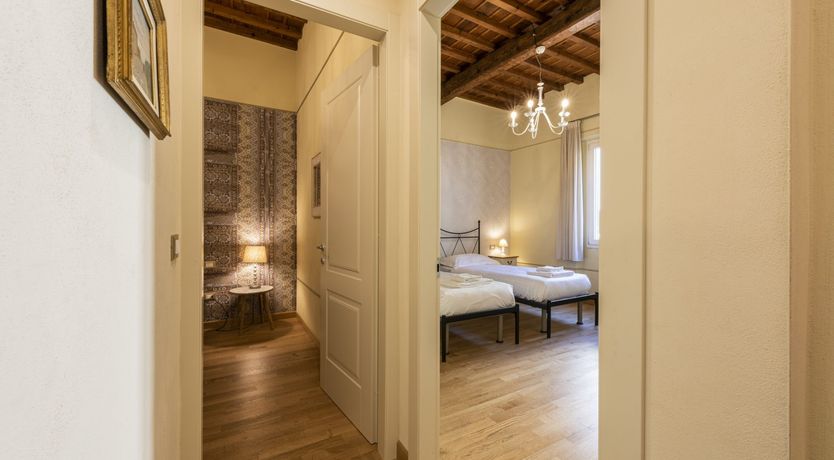 Photo of Botticellian Beams