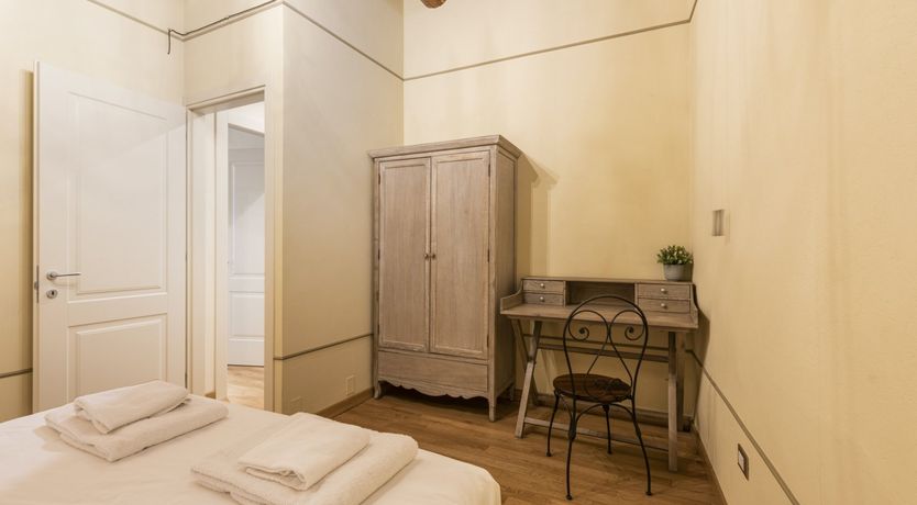 Photo of Botticellian Beams