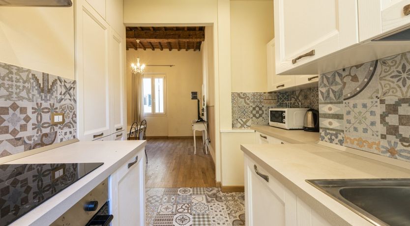 Photo of Botticellian Beams