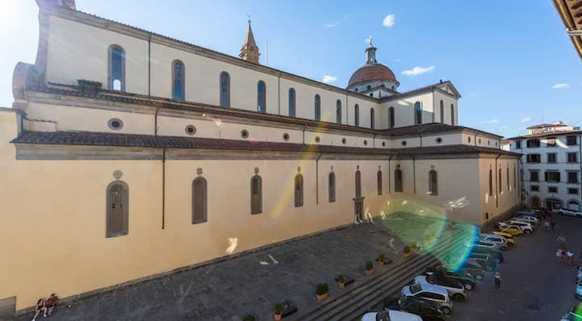 Photo of Terracotta & White Wood