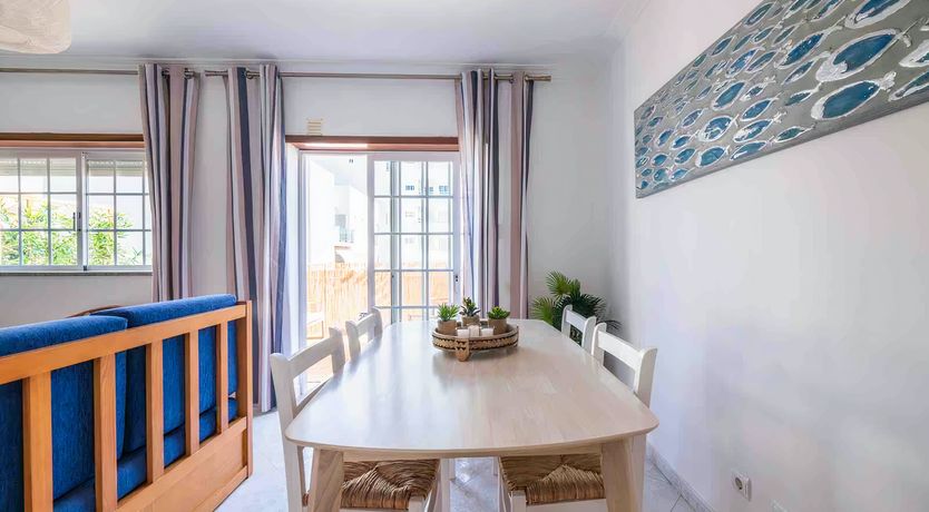 Photo of High-Rise Rest