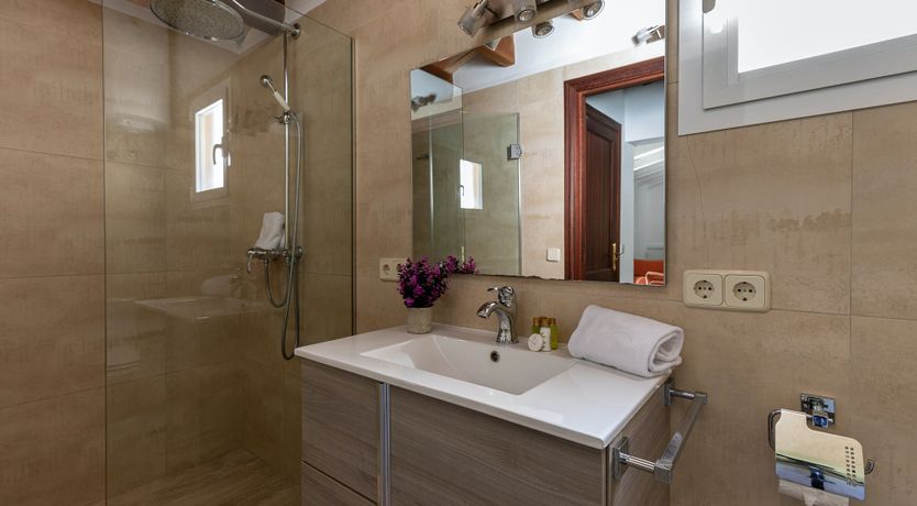 Photo of Sunny Daydreams