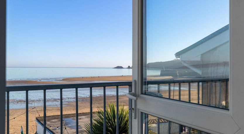 Photo of Stroll Along the Strand