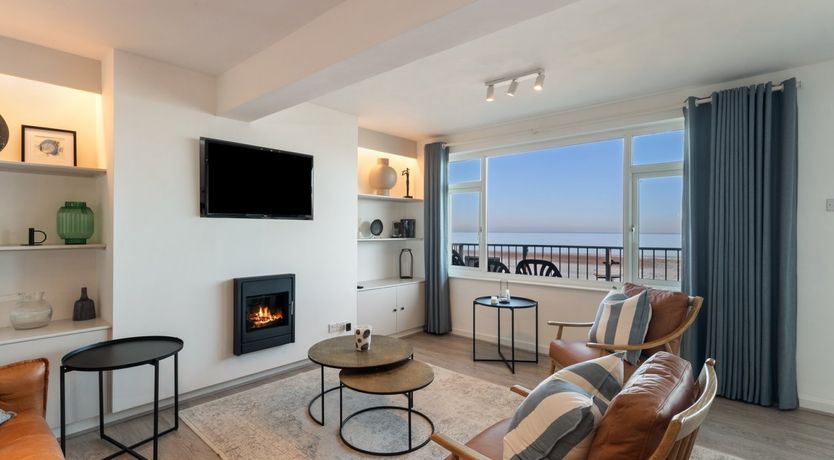 Photo of Stroll Along the Strand