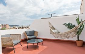 Sunshine of Your Love Apartment