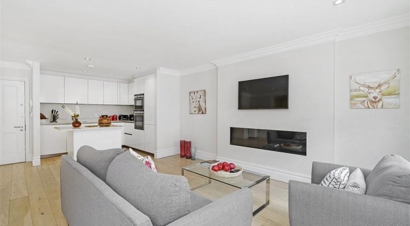 Photo of Well Heeled & Fancy Free