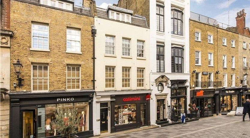 Photo of Well Heeled & Fancy Free