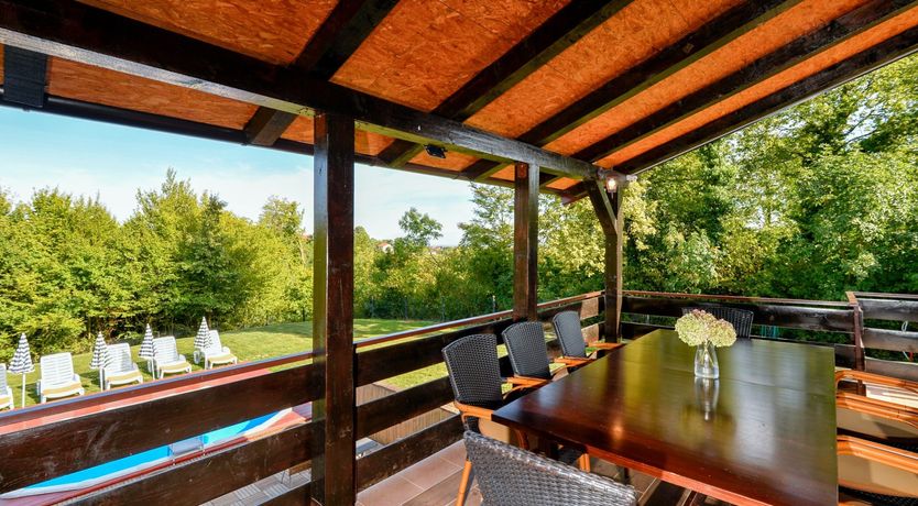 Photo of Dream in Green