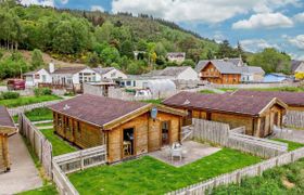 Photo of log-cabin-in-the-highlands-6