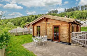 Photo of log-cabin-in-the-highlands-6