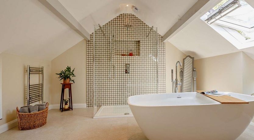 Photo of 1 Bed in Llanfairtalhaiarn